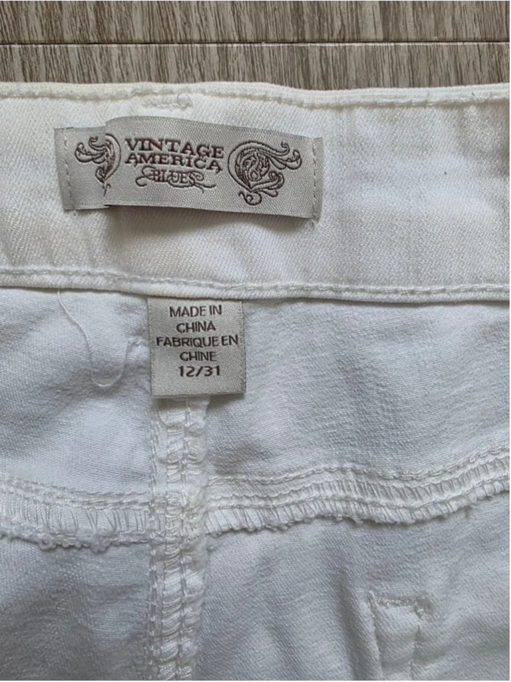 Women's Vintage America Blues White Ankle Cropped Jeans Size 12